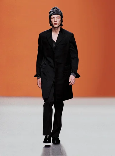 Look 32